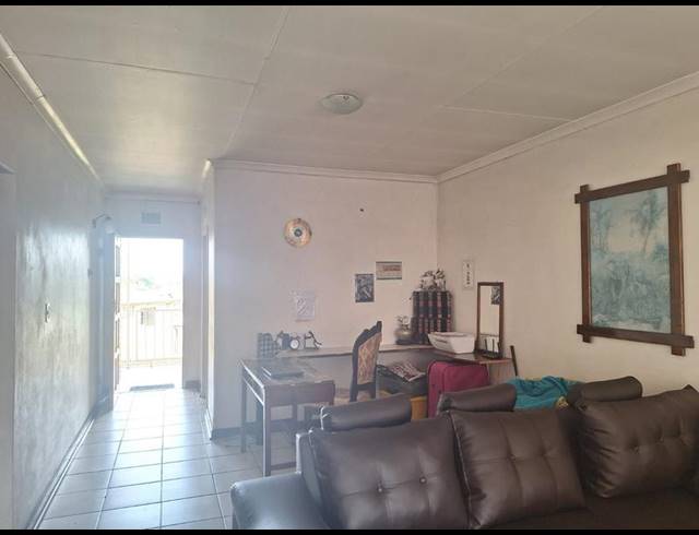 2 BEDROOM APARTMENT FOR SALE IN CASSELDALE